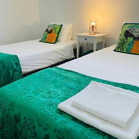 Porto Smart Apartments- Airport Ferienhaus