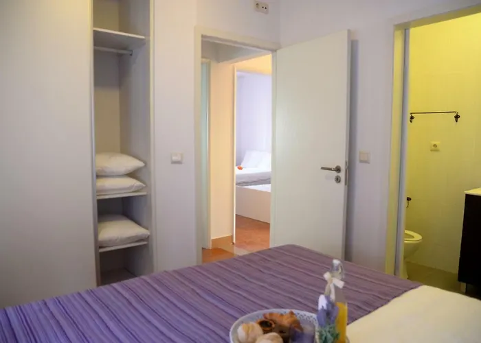 Porto Smart Apartments- Airport