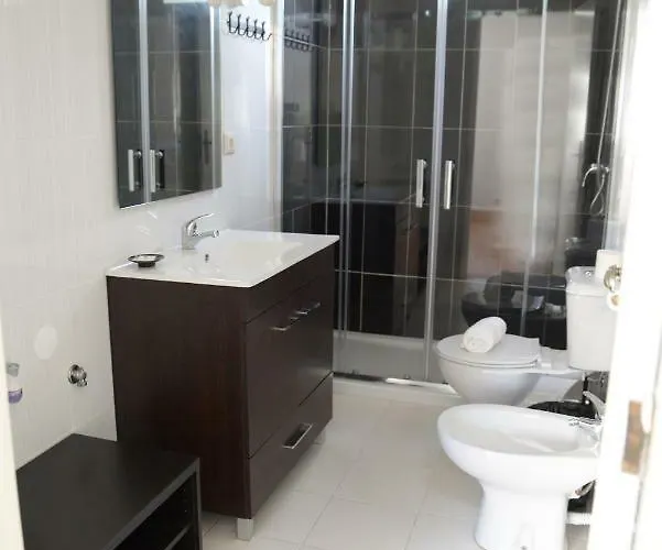 Porto Smart Apartments- Airport Holiday home *